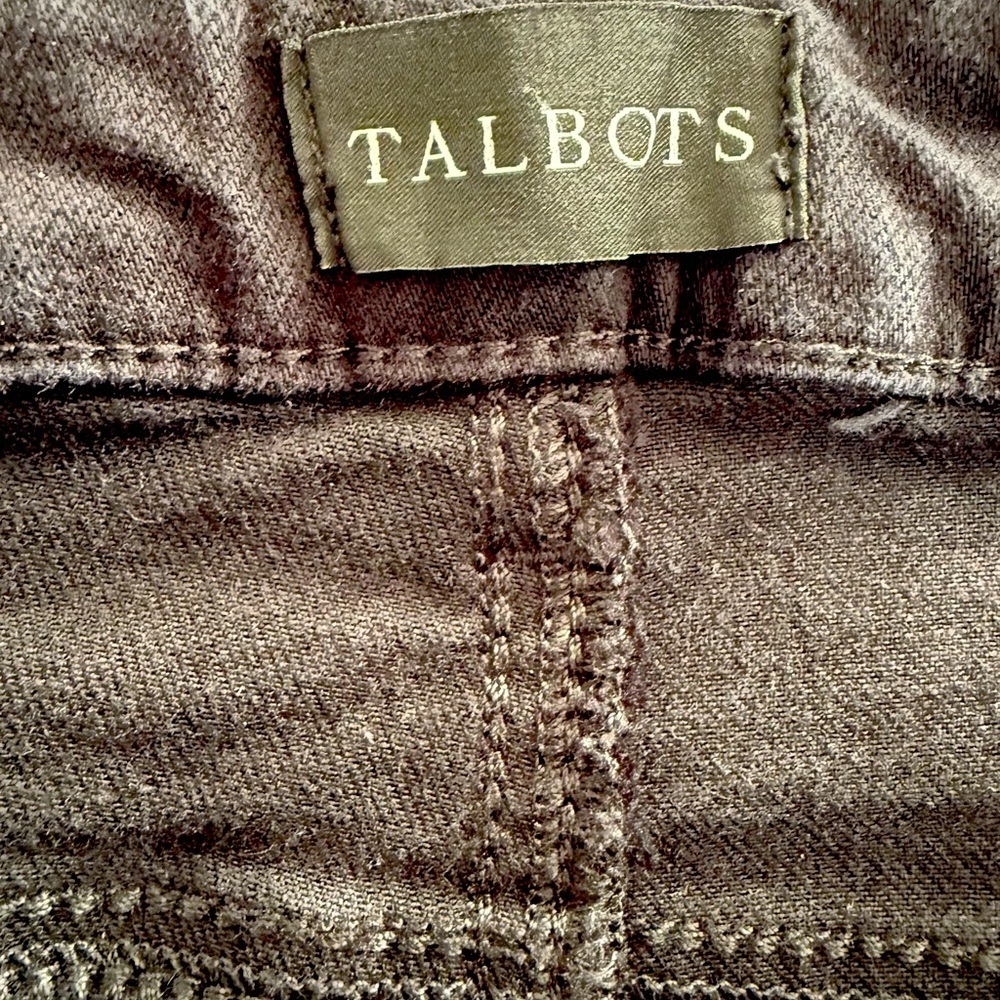 Talbots Classic Black Straight-Leg Women's Jeans metal button and zip front - Picture 7 of 10